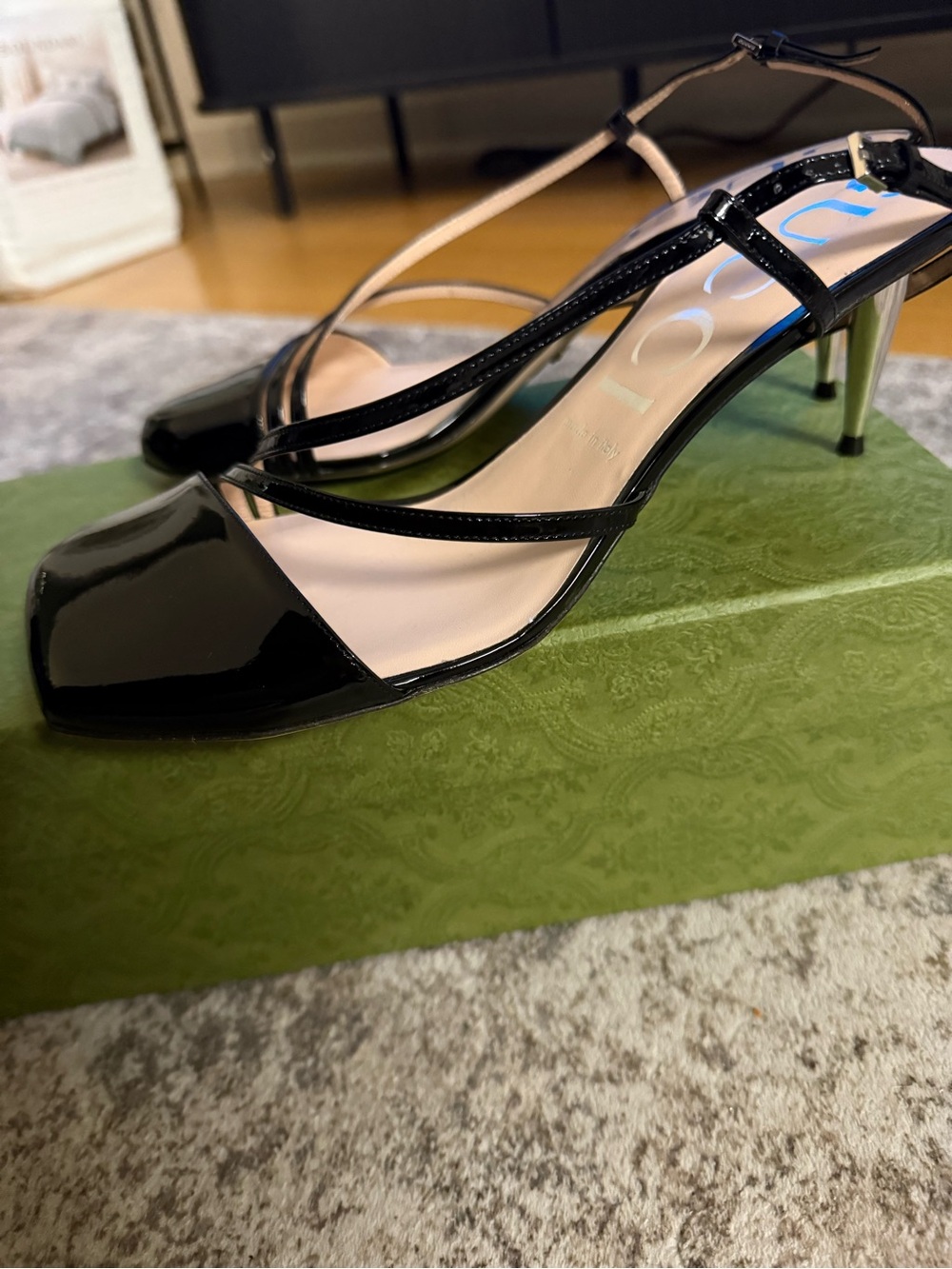 NWT Trendy GUCCI Vitello Vernice Black Patent Leather Slingback Heel size 40.5 - Picture 3 of 10